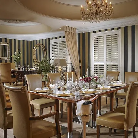 Hotel Royal Townhouse