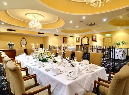 Royal Townhouse فندق