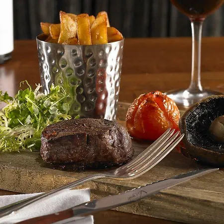 Royal Townhouse Otel 4*