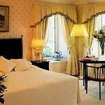 Hotell Royal Townhouse 4*